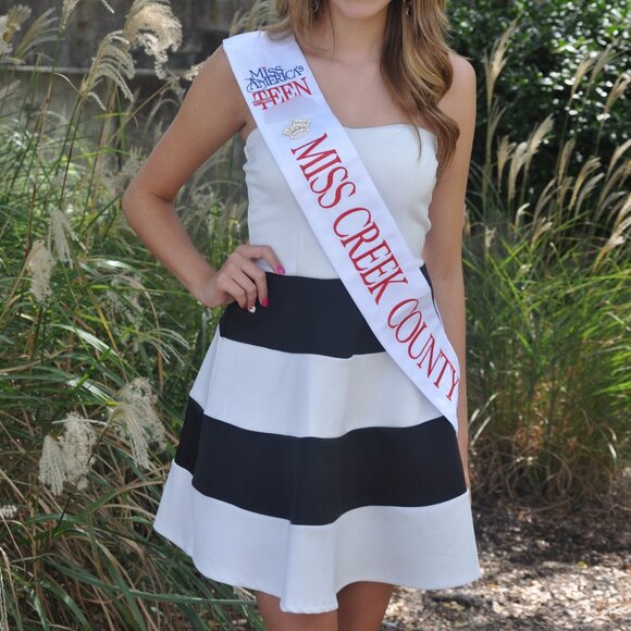 Charlotte Russe Strapless Black and White Striped Fit & Flare Dress - Size Small - Picture 1 of 5